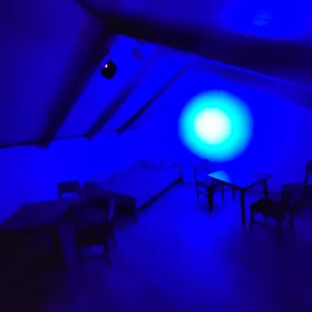 Cunami Kucica Za Zurke