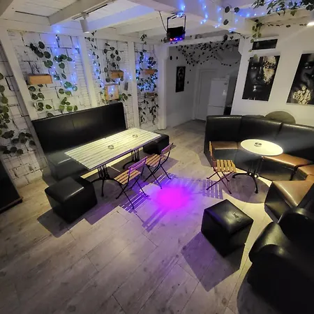 Cunami Kucica Za Zurke Apartment
