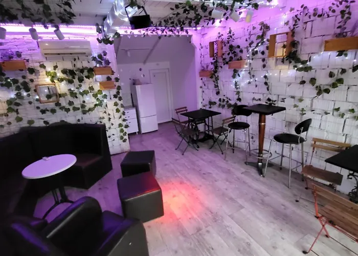 Cunami Kucica Sa Bazenom * Belgrád