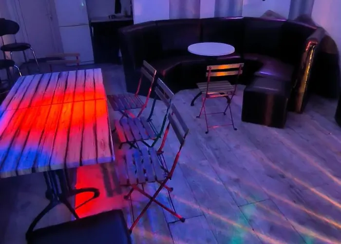 Cunami Kucica Sa Bazenom Daire